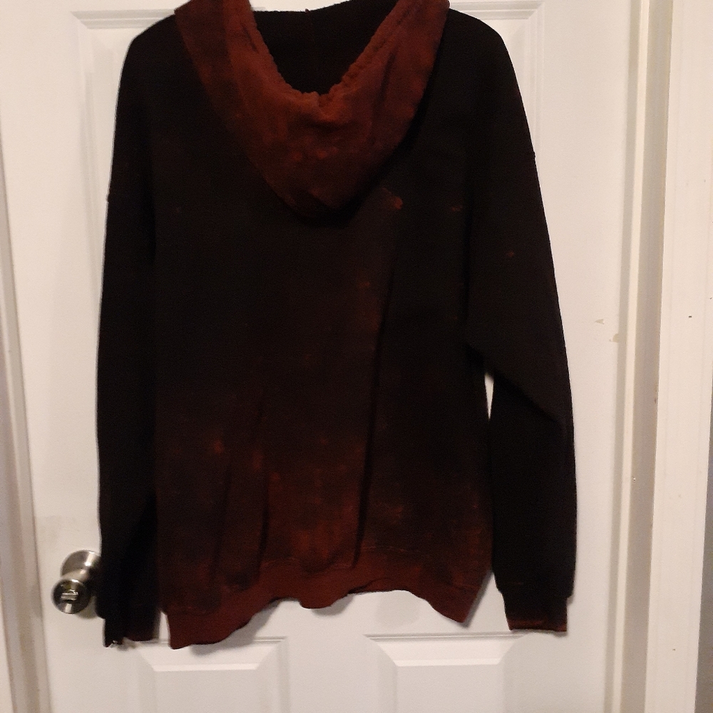 Zip up - Picture 3 of 3